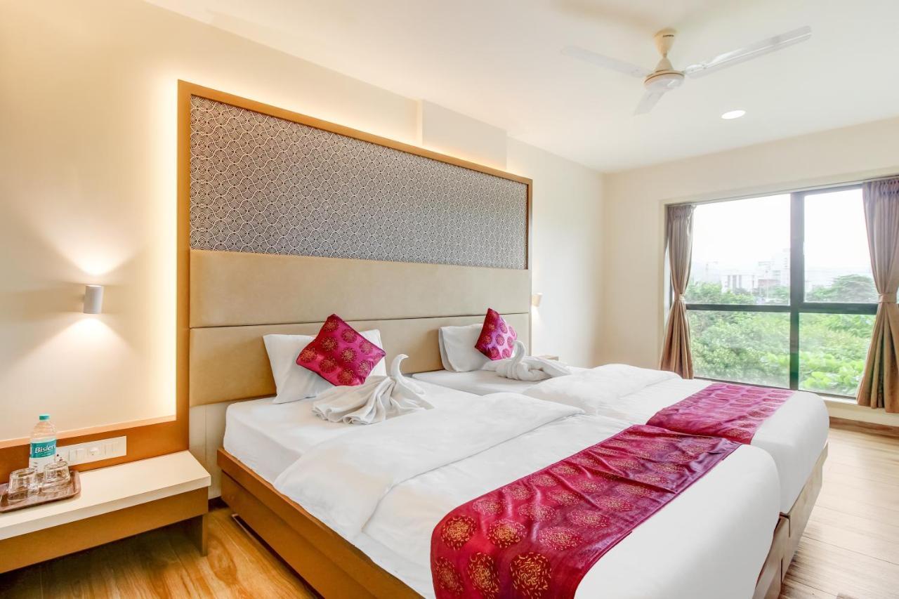 Grand Mookambika Hotel Navi Mumbai Luaran gambar