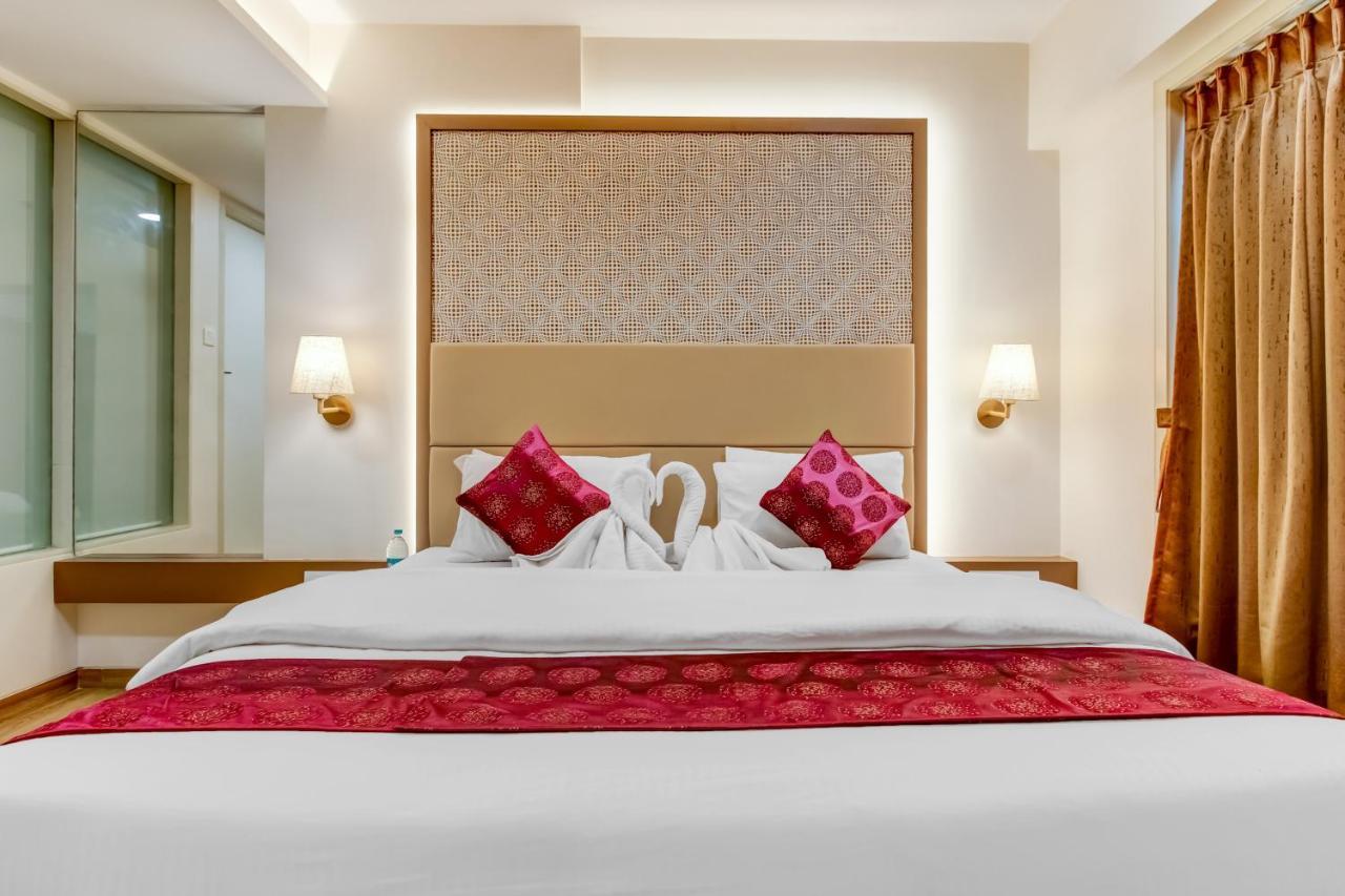 Grand Mookambika Hotel Navi Mumbai Luaran gambar