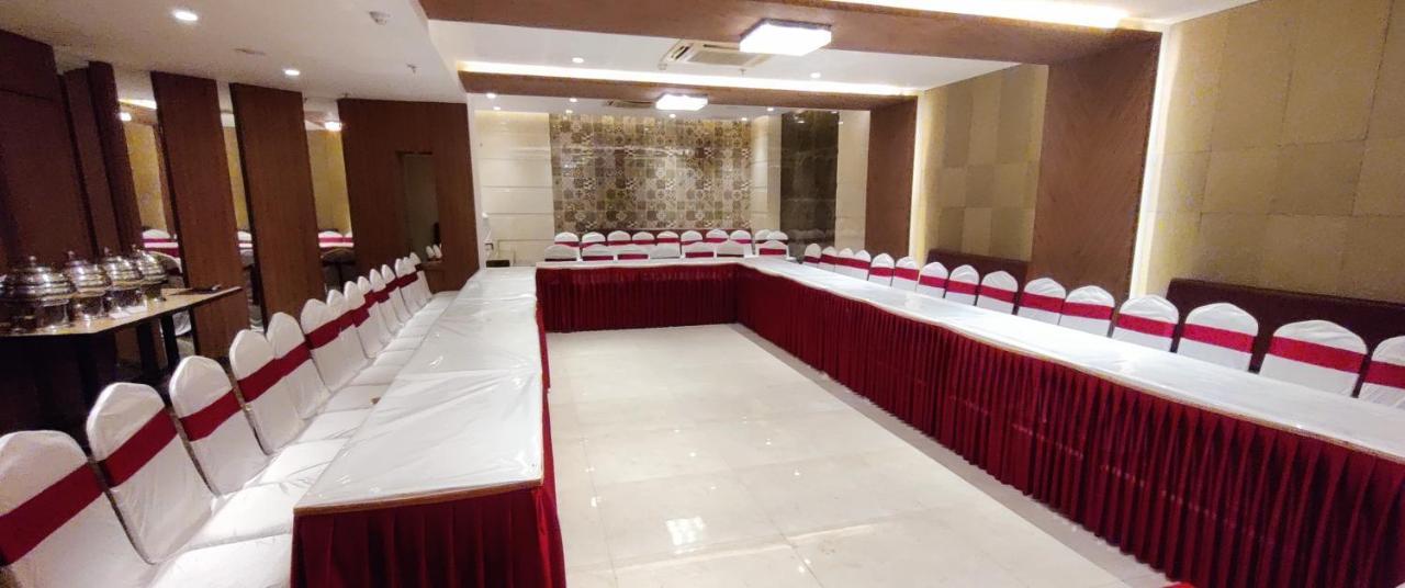 Grand Mookambika Hotel Navi Mumbai Luaran gambar