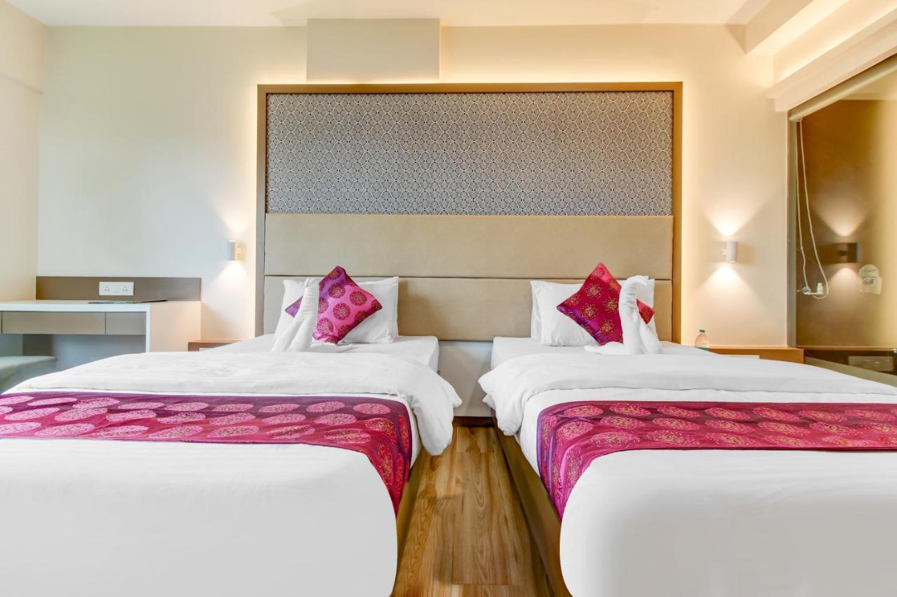 Grand Mookambika Hotel Navi Mumbai Luaran gambar