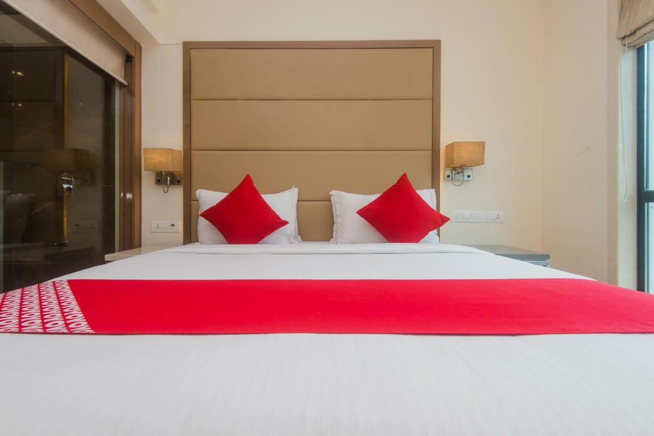 Grand Mookambika Hotel Navi Mumbai Luaran gambar