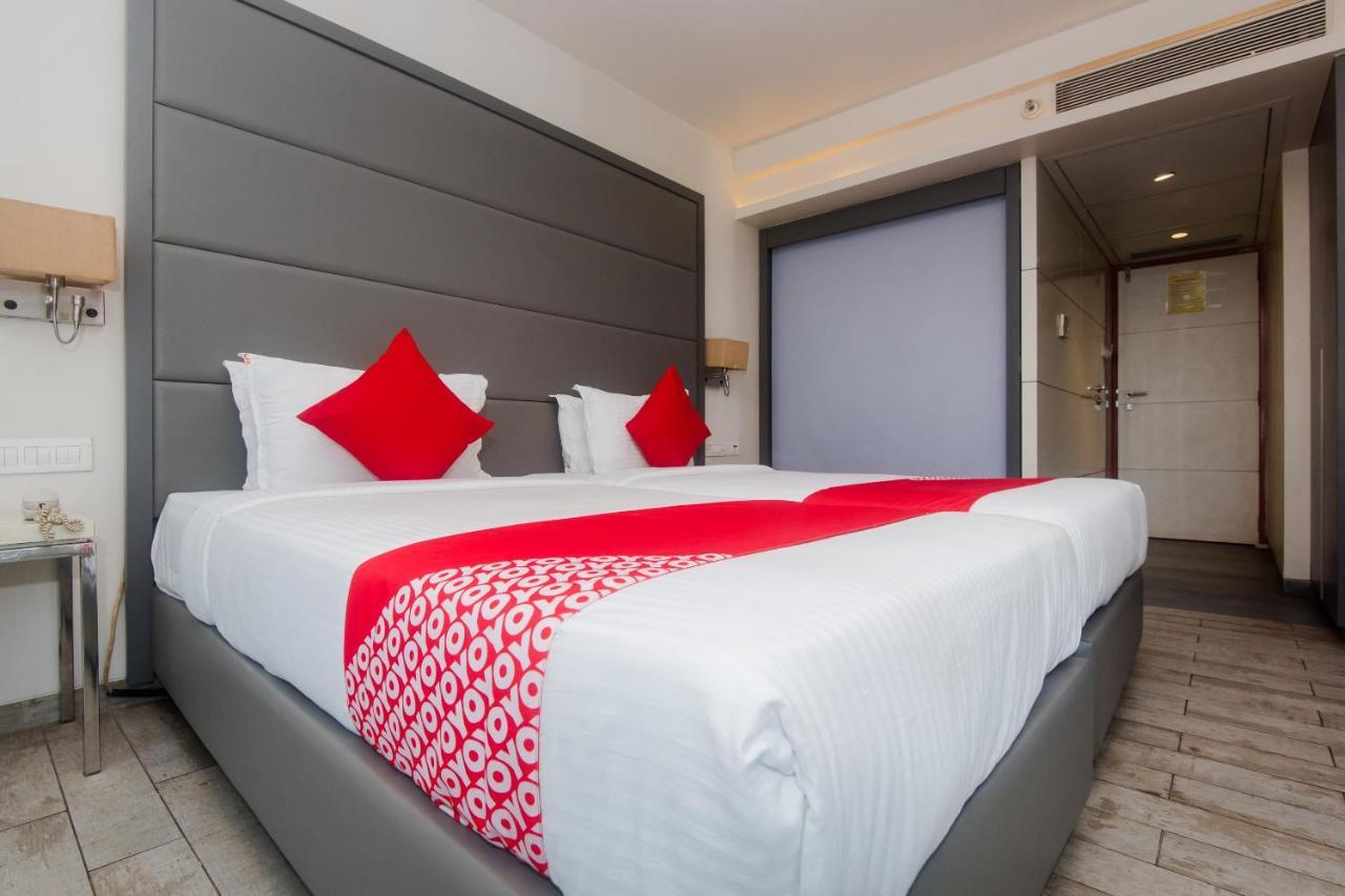 Grand Mookambika Hotel Navi Mumbai Luaran gambar